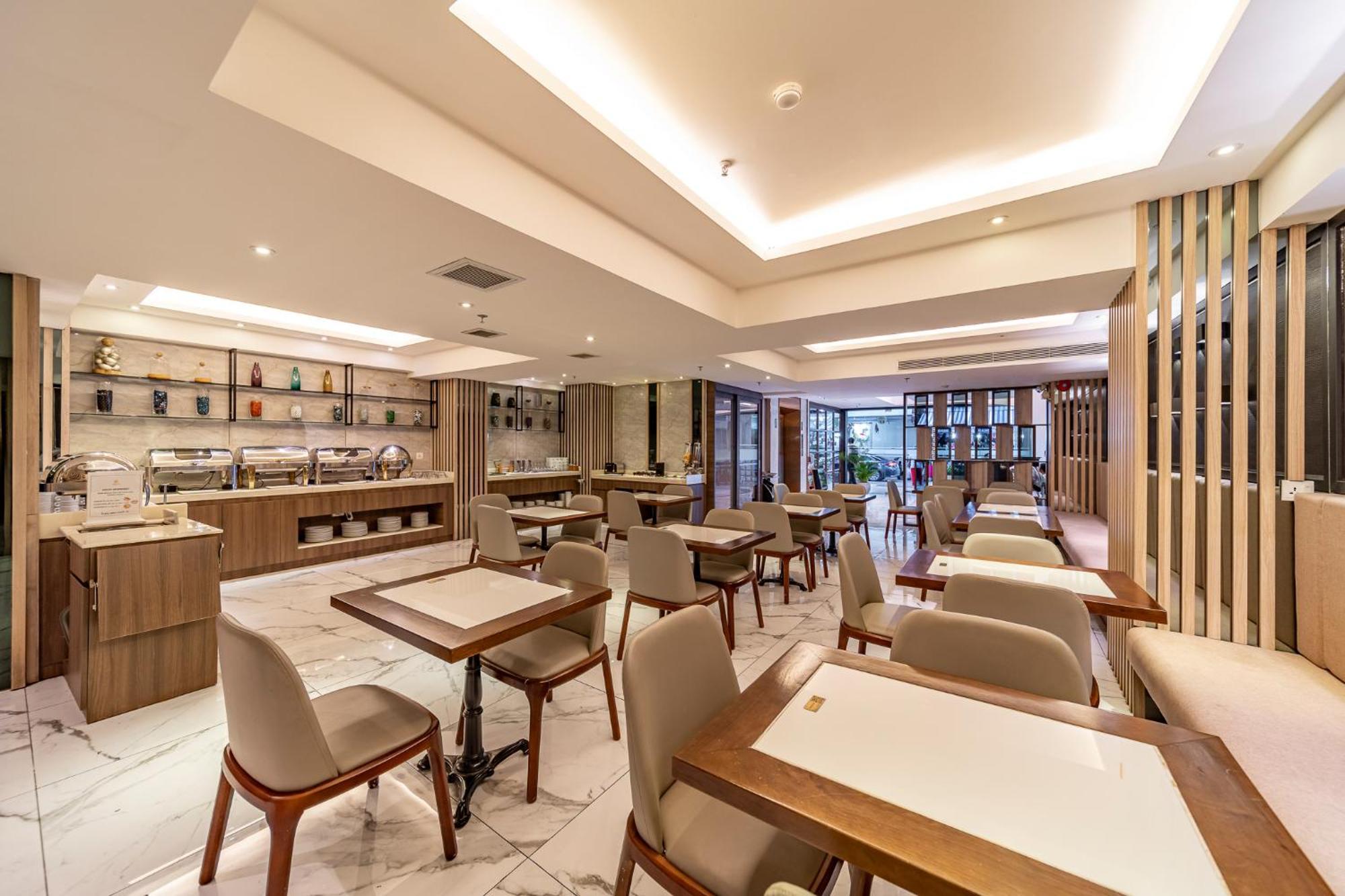 Edoya Hotel Ben Thanh Ho Chi Minh City Exterior photo