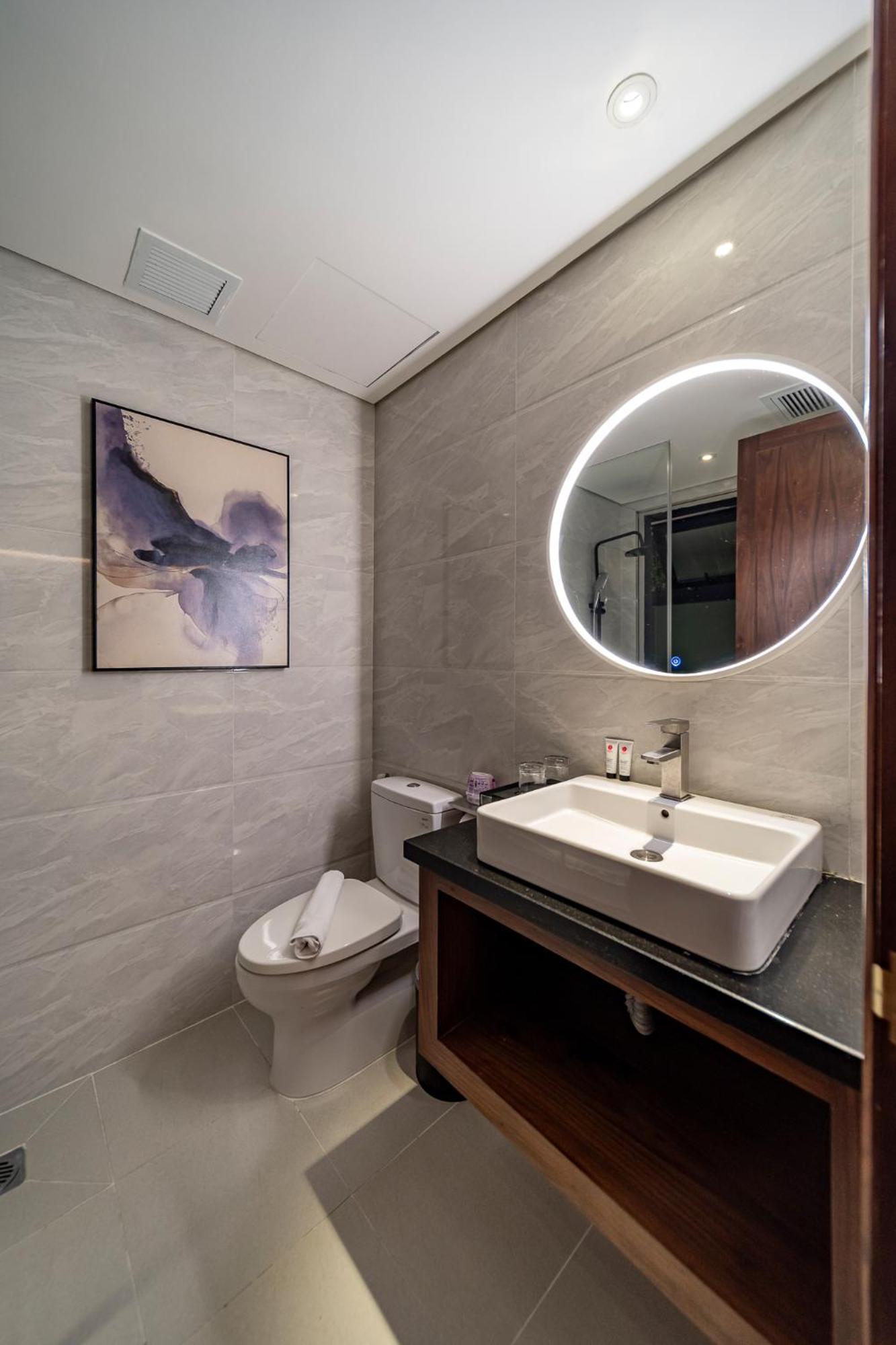 Edoya Hotel Ben Thanh Ho Chi Minh City Exterior photo